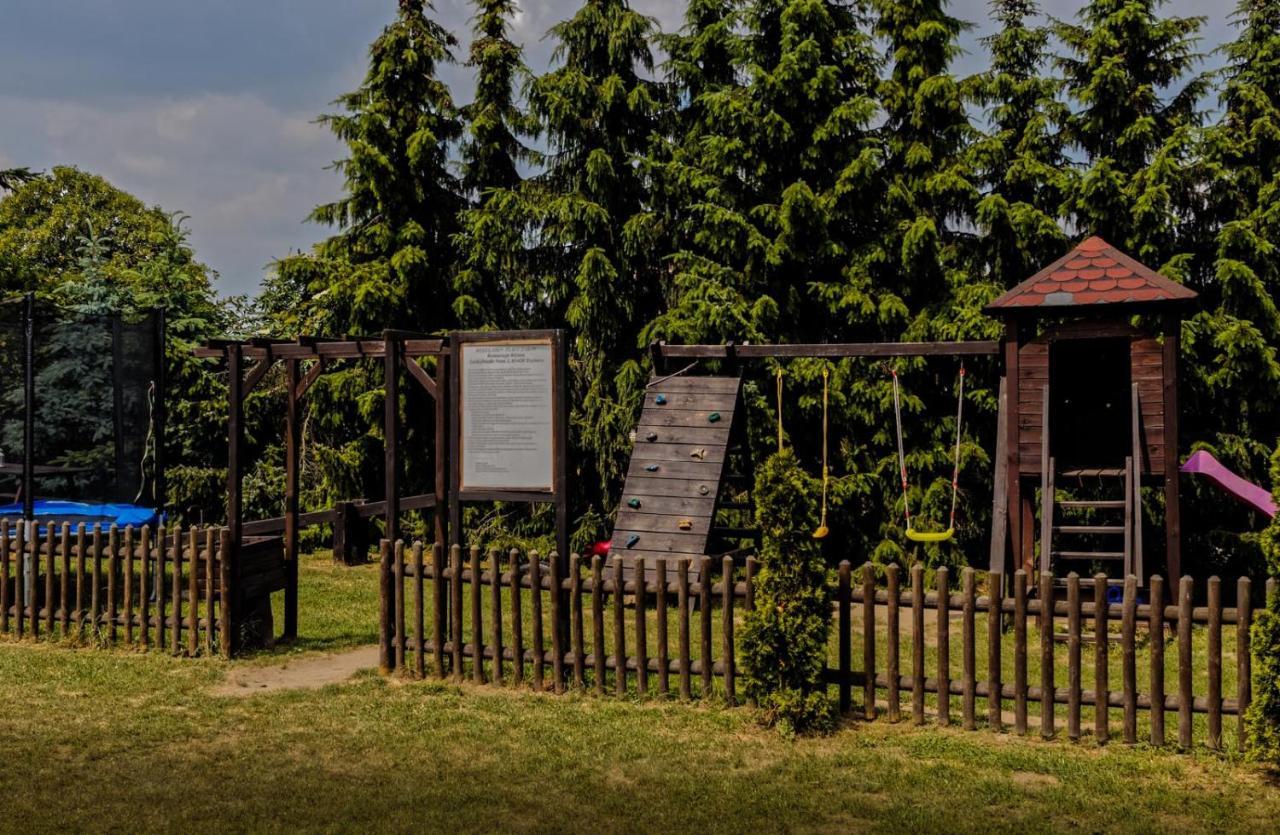 Zajazd Rozany Laski  Esterno foto